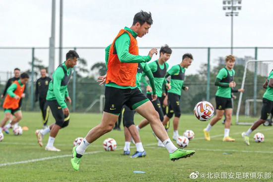 中国女子撒尿汇编1